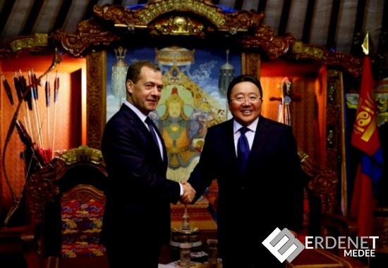 АСЕМ:Д.Медведев Эгийн голын УЦС-ын талаар Монголын Ерөнхийлөгчтэй ярилцав